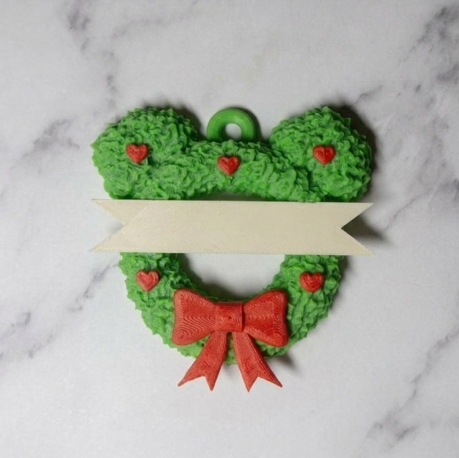 Christmas Wreath Keychain — 3D Printed Holiday Accessory